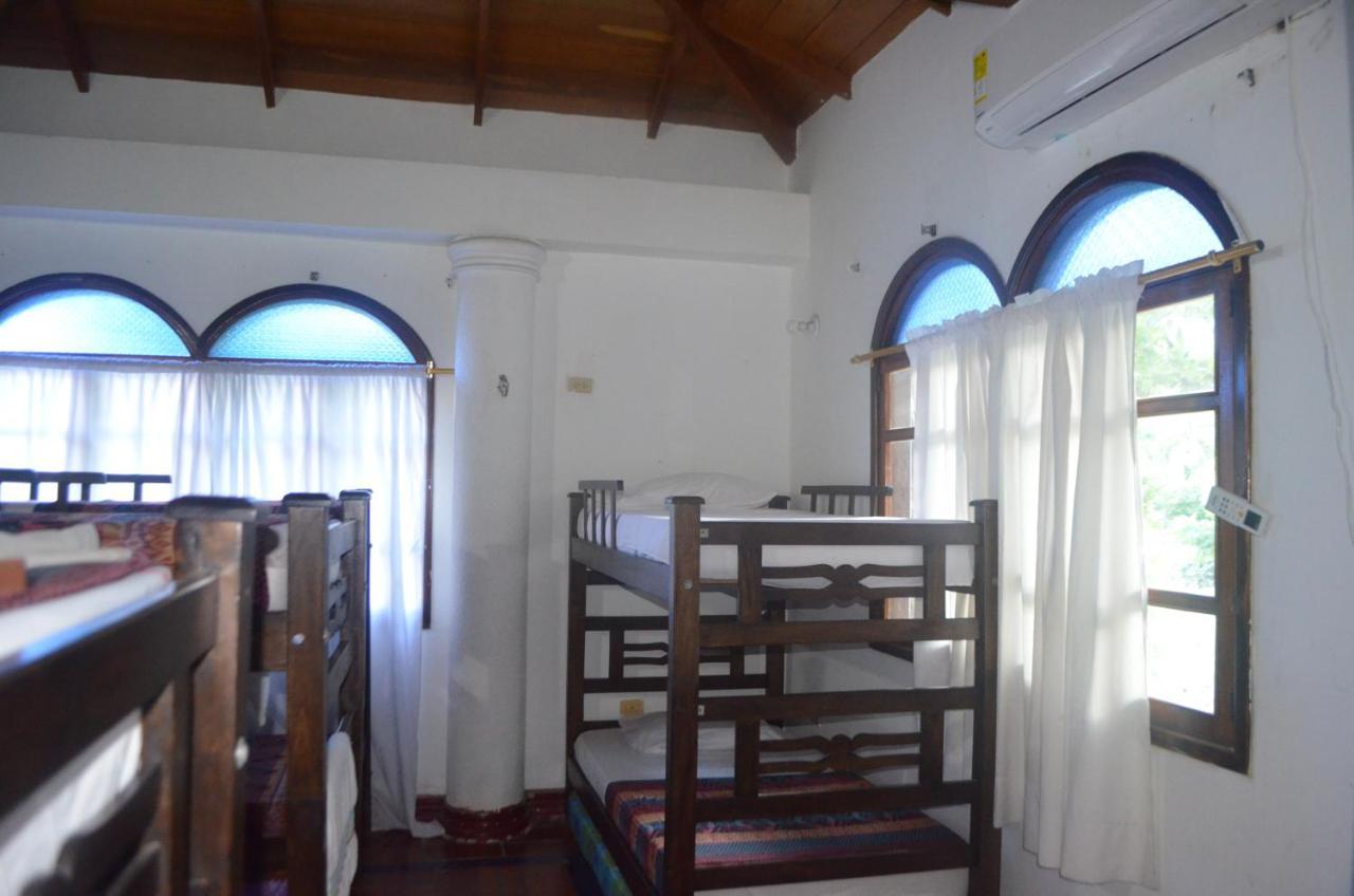 Pensión Casa Land Santa Marta (Magdalena)